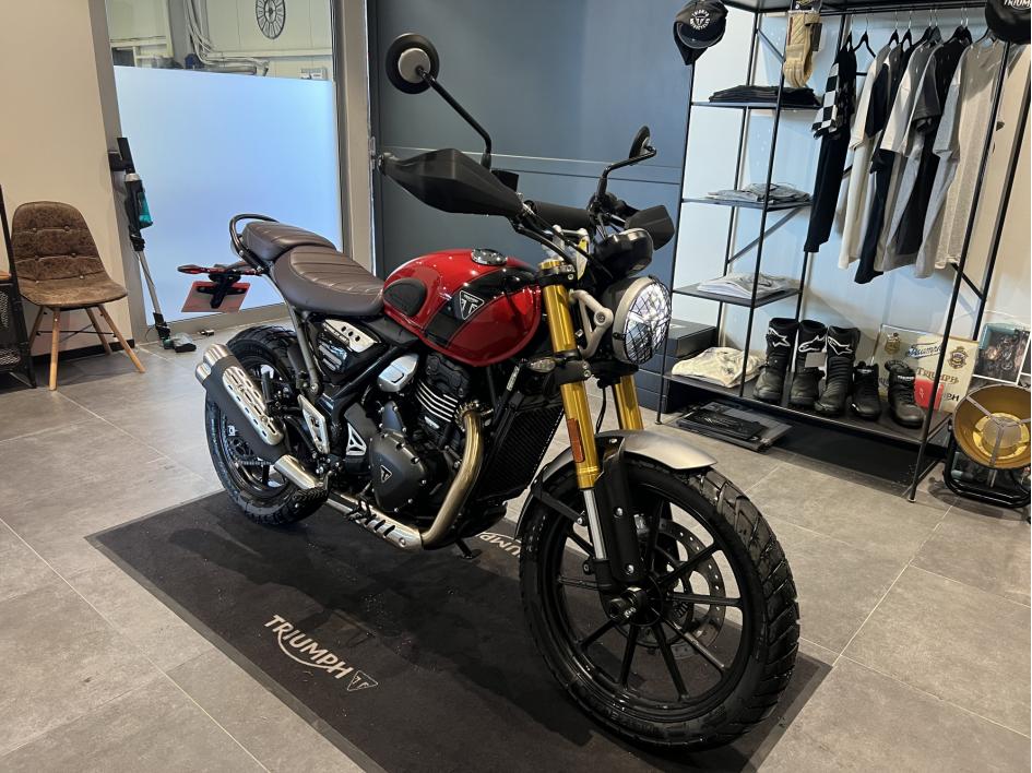 TRIUMPH Scrambler 400 X