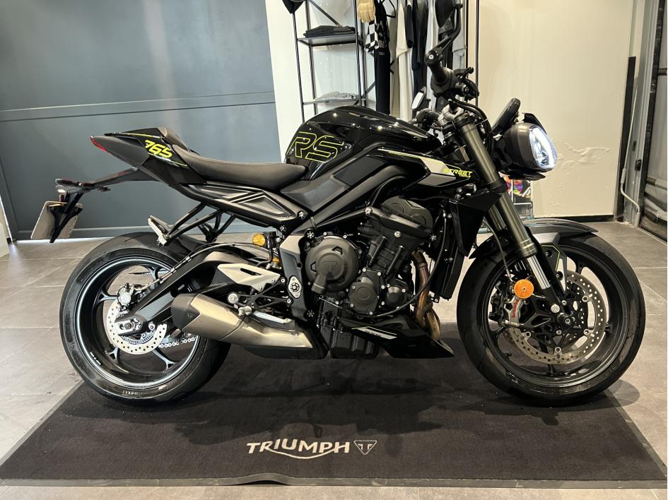 TRIUMPH STREET TRIPLE 765 RS