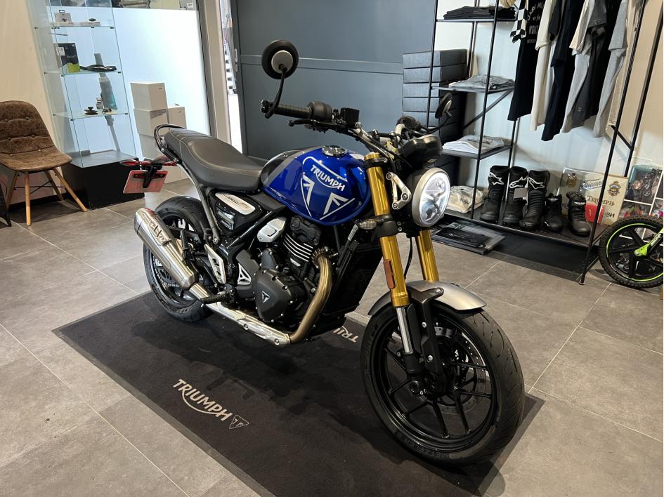 TRIUMPH SPEED 400
