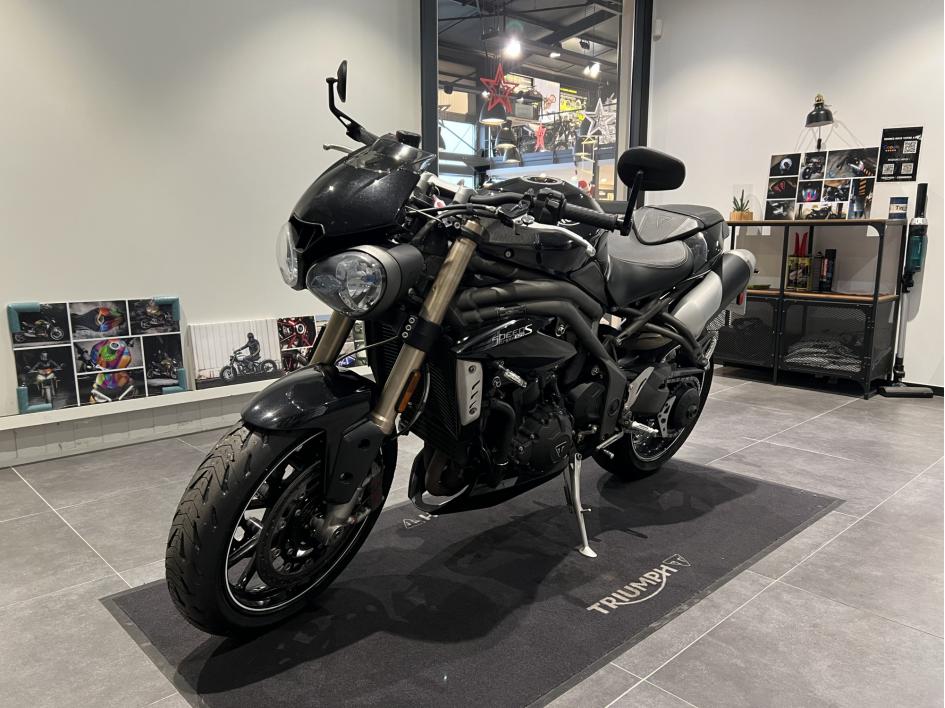 TRIUMPH SPEED TRIPLE 1050 S 