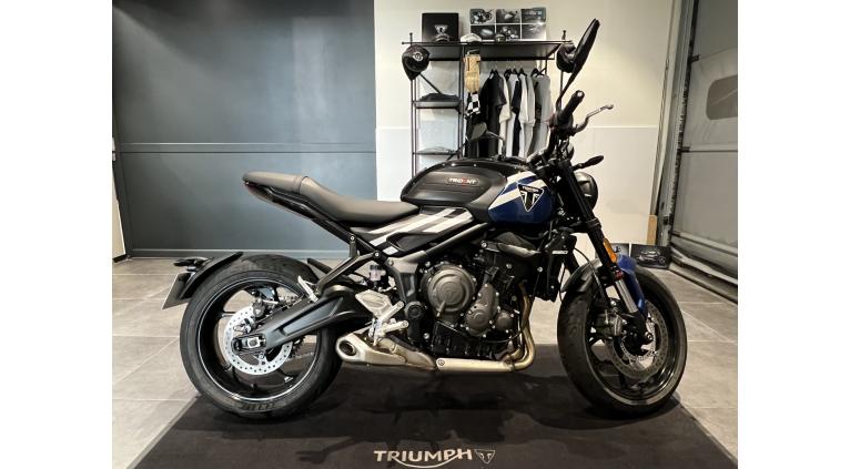 TRIUMPH TRIDENT 660