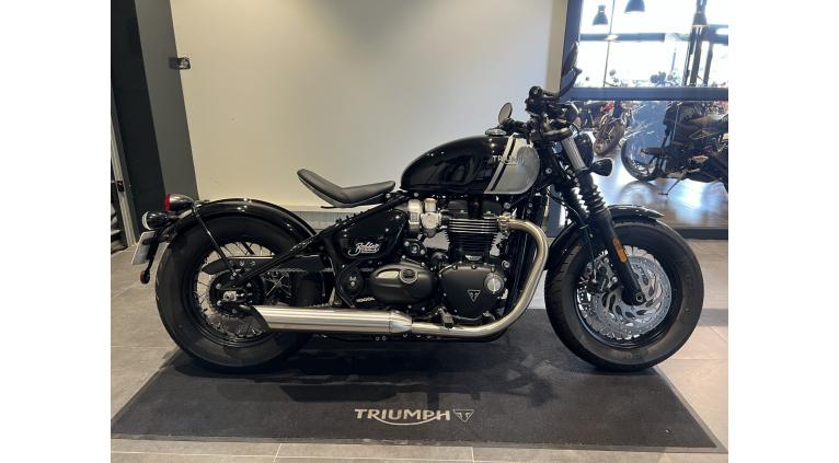 TRIUMPH Bonneville Bobber 1200