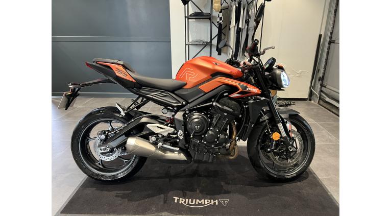 TRIUMPH STREET TRIPLE 765 R