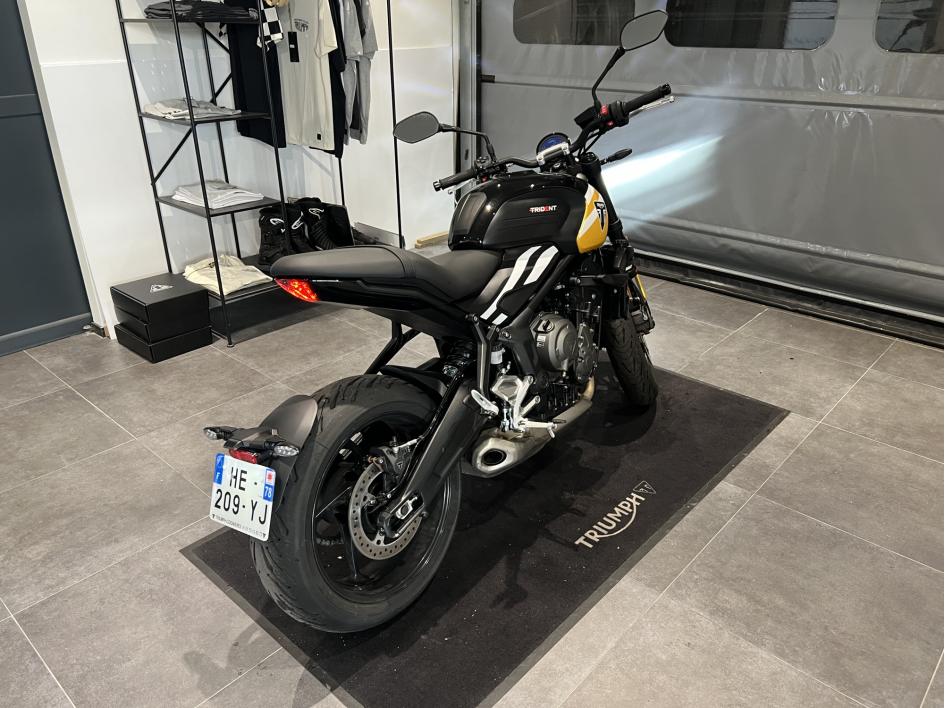 TRIUMPH TRIDENT 660 - A2 (DÉBRIDABLE A2)