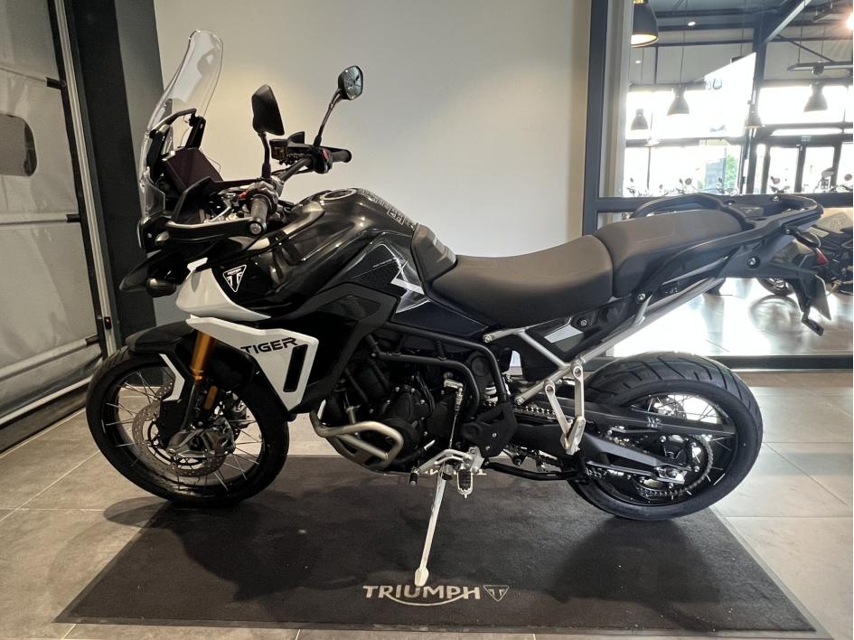 TRIUMPH TIGER 900 RALLY PRO