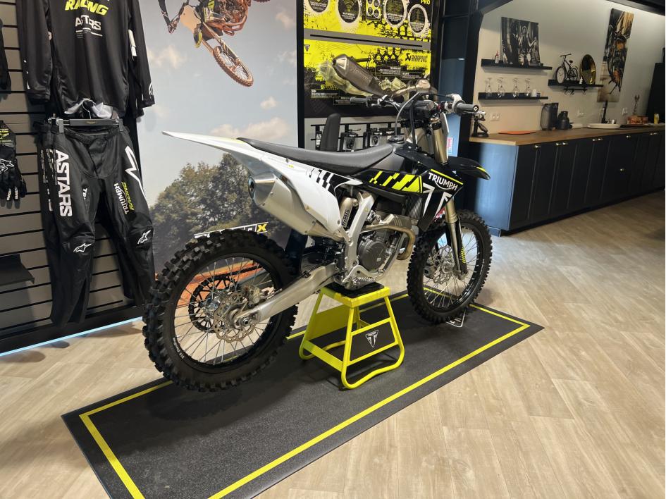 TRIUMPH TF 250-X