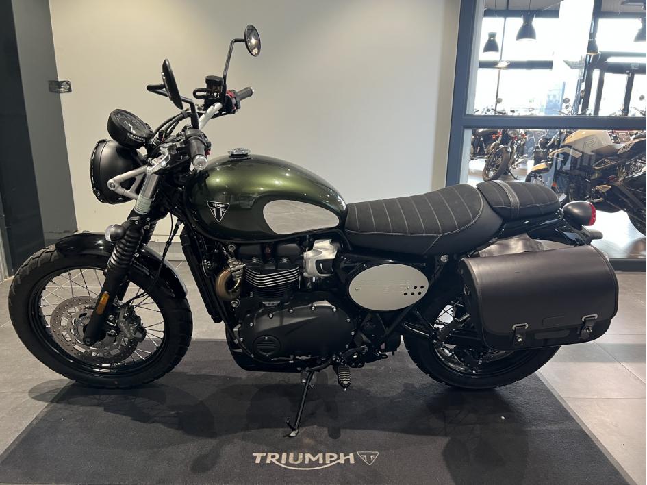 TRIUMPH SCRAMBLER 900 - CHROME EDITION