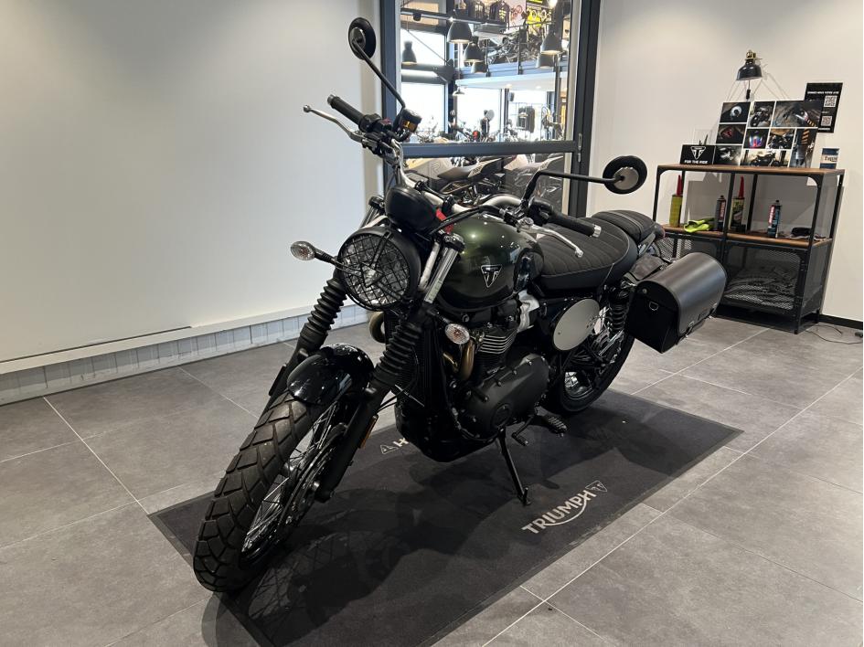 TRIUMPH SCRAMBLER 900 - CHROME EDITION