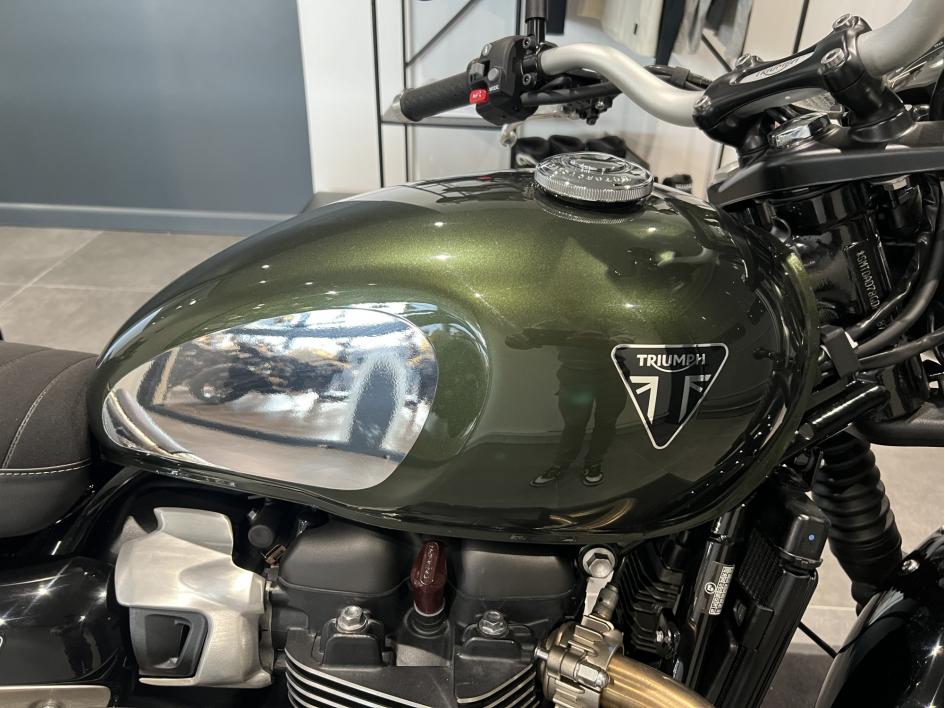 TRIUMPH SCRAMBLER 900 - CHROME EDITION