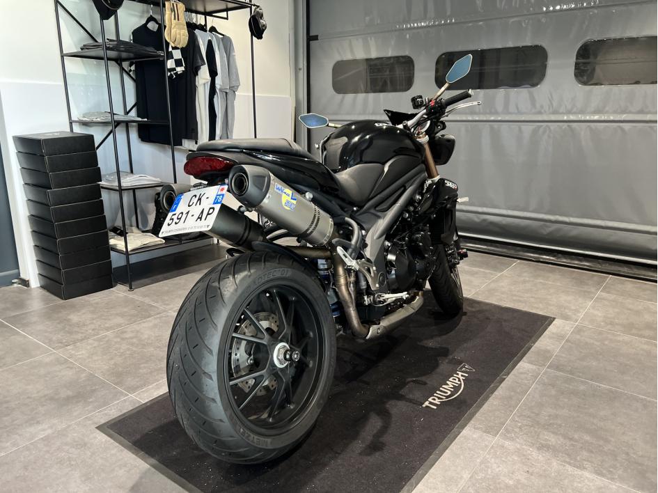 TRIUMPH SPEED TRIPLE 1050
